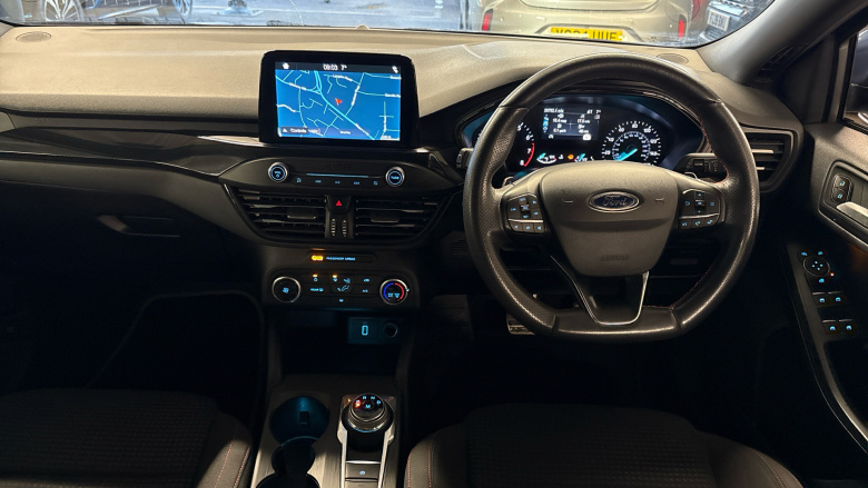 Ford Focus 1.0 EcoBoost 125 ST-Line 5dr Auto Petrol Hatchback